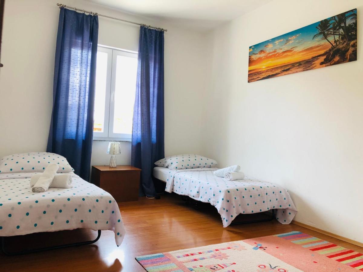 Apartmani Dolores Kaštela Kültér fotó